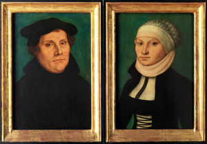 348738 Inventar-Nr.: G 559 Künstler: Cranach, Lucas d. Ä. (1472-1553) Werkstatt Gegenstand: Luther, Martin (1483-1546) Datierung: 1528 Technik: Öl auf Rotbuchenholz Material:  Maße: 37,60 x 25,60 cm ------------------- 348739 Inventar-Nr.: G 560 Künstler: Cranach, Lucas d. Ä. (1472-1553) Werkstatt Gegenstand: Luther, Katharina geb. von Bora (1499-1552) Datierung: 1528 Technik: Öl auf Rotbuchenholz Material:  Maße: 37,70 x 25,70 cm -------------------