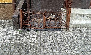 płot z kirkutu