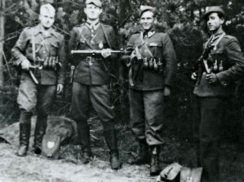 zolnierze_wykleci