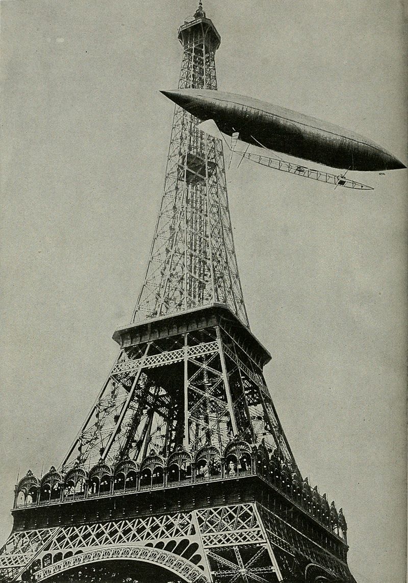 https://upload.wikimedia.org/wikipedia/commons/thumb/7/7a/Santos-Dumont_flight_around_the_Eiffel_Tower.jpg/800px-Santos-Dumont_flight_around_the_Eiffel_Tower.jpg