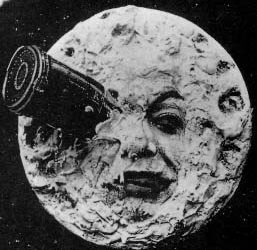 https://upload.wikimedia.org/wikipedia/commons/0/04/Le_Voyage_dans_la_lune.jpg