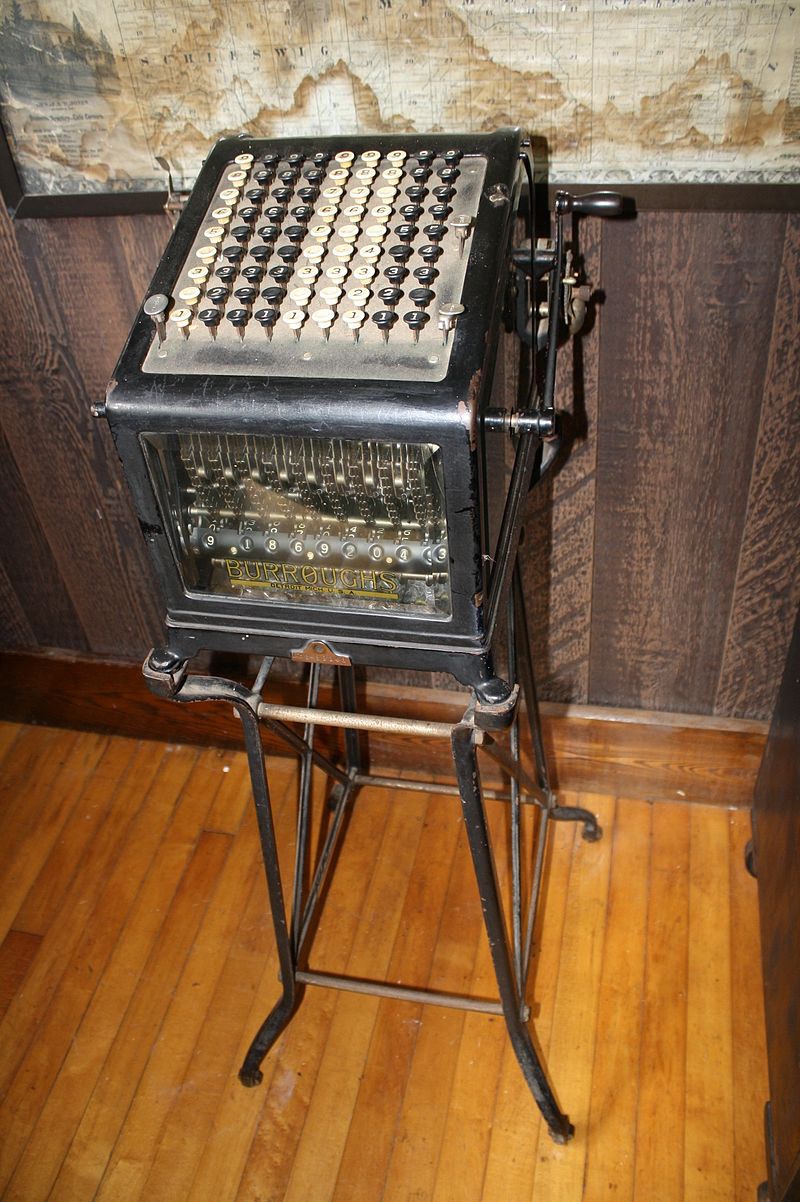 https://upload.wikimedia.org/wikipedia/commons/thumb/c/c7/BurroughsCorporationAddingMachine.jpg/800px-BurroughsCorporationAddingMachine.jpg