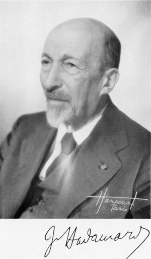 https://upload.wikimedia.org/wikipedia/commons/6/6b/Hadamard2.jpg