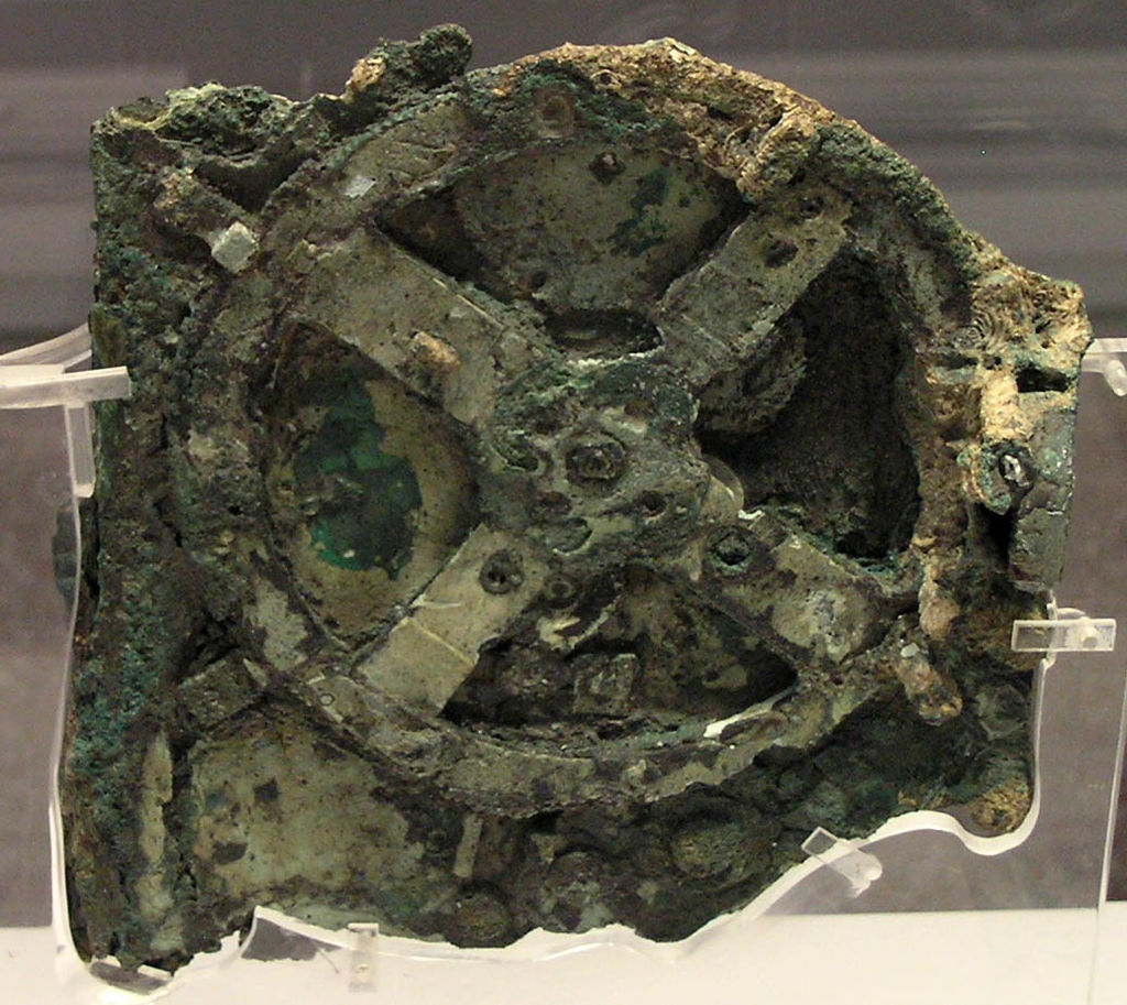 https://upload.wikimedia.org/wikipedia/commons/thumb/6/66/NAMA_Machine_d%27Anticyth%C3%A8re_1.jpg/1024px-NAMA_Machine_d%27Anticyth%C3%A8re_1.jpg