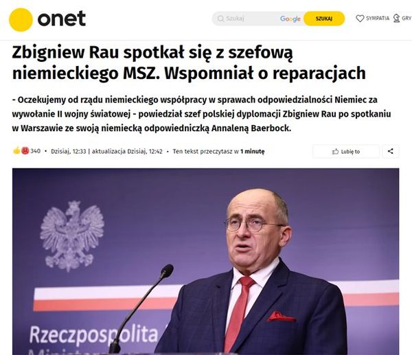 Obraz zawierający tekst, osoba, kostium, zrzut ekranuOpis wygenerowany automatycznie
