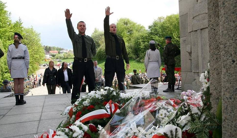 C:\Users\Piotr\Pictures\Obrazy\Saved Pictures — kopia\753 a.jpg