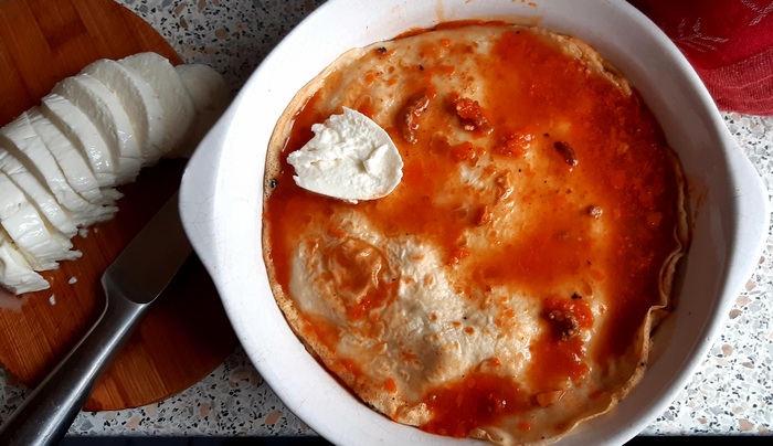 Obraz zawierający jedzenie, Kuchnia, Fast food, w pomieszczeniuZawartość wygenerowana przez AI może być niepoprawna.